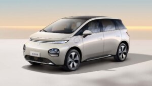 GM Baojun Cloud EV