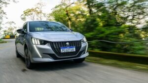 Peugeot 208 turbo promoção