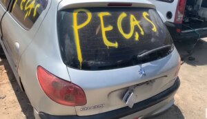 Peugeot Sucata