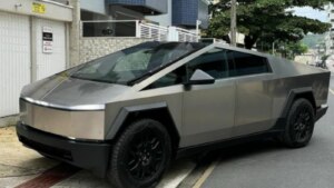 tesla cybertruck