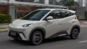 BYD Dolphin Mini carro elétrico chinesas
