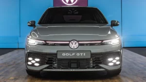 VW Golf GTI 2025
