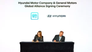 Hyundai e GM assinam memorando de entendimento para colaboração em veículos, cadeia de suprimentos e tecnologias de energia limpa