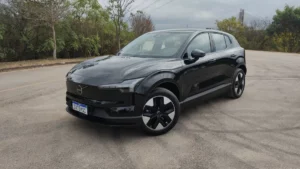 Volvo EX30
