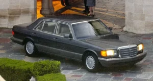 Mercedes-Benz 300 TD