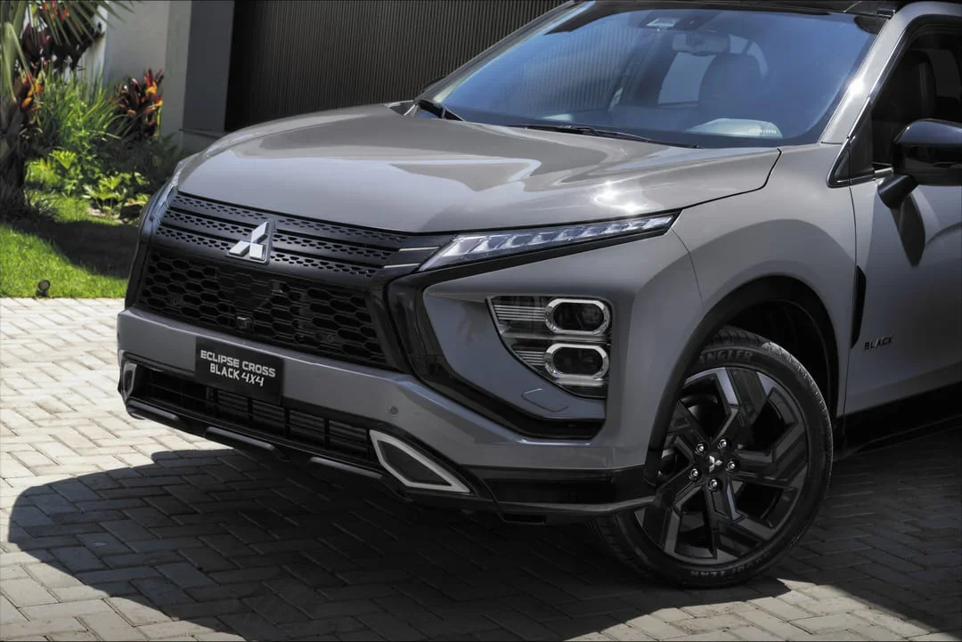 Mitsubishi Eclipse Cross 2027 8