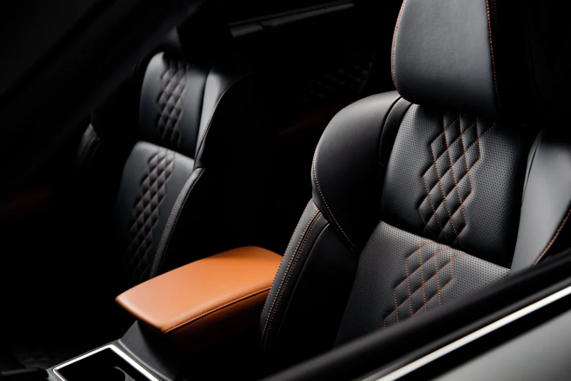 Mitsubishi Outlander  HPE-S PHEV  8
